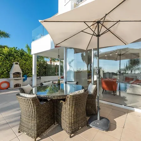 Vila Laguna Sunrise By Ezoria