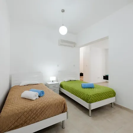 Villa Laguna Sunrise By Ezoria *