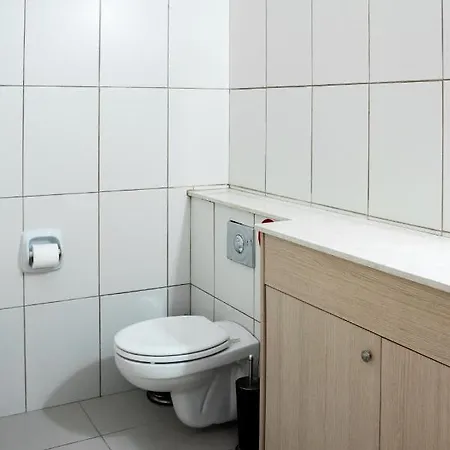 Villa Laguna Sunrise By Ezoria *